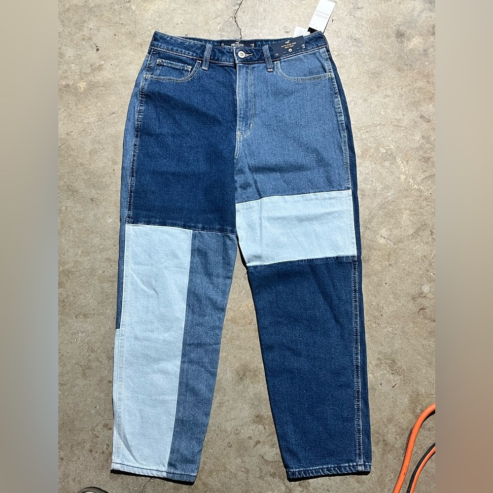WOMENS HOLLISTER JEANS 
SIZE S7 
OPEN TO OFFERS